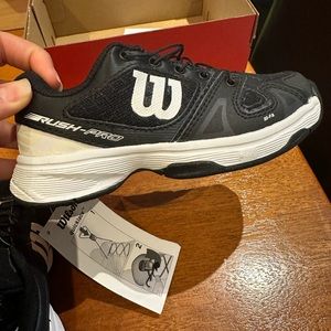 Wilson toddler boys 11 Rush Pro Jr Tennis shoe